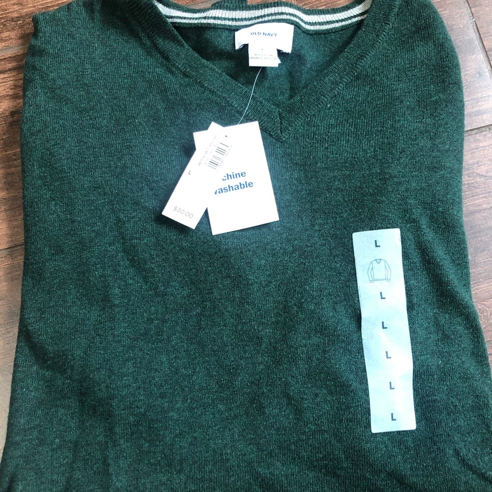 NWT green V Neck Old Navy sweater
